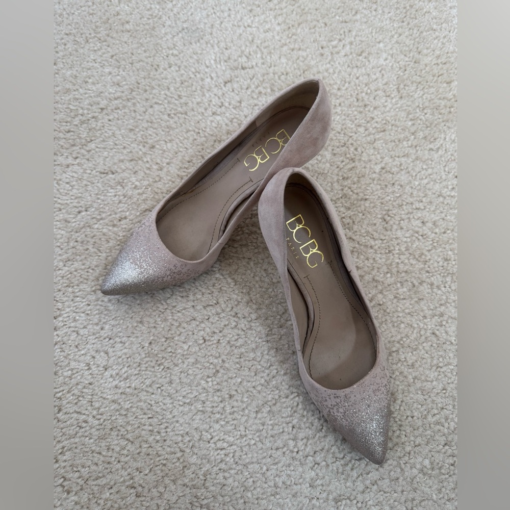 BCBG Women's Paris Pink Beige Glitter Pointed Heels Size 9